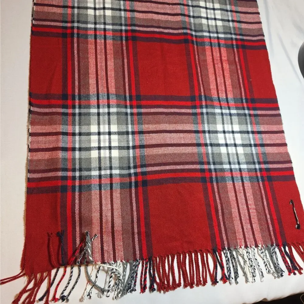 Banana Republic Scarf Red Plaid Fringe Comfort Bohemian Wool Cashmere Tartan
